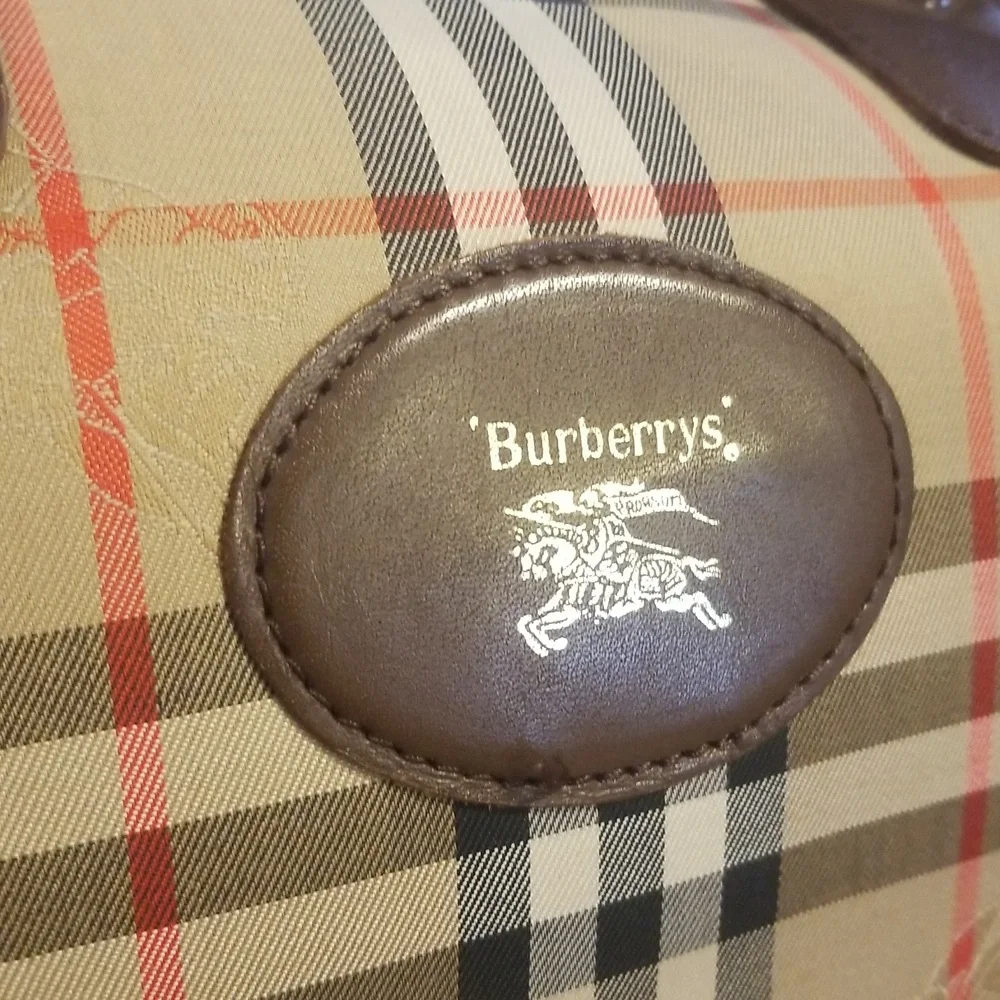 Burberry Nova Check Brown Leather Lock & Key Vintage Duffle Authentication Card